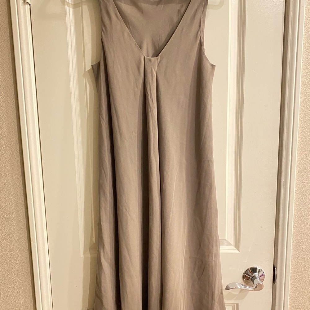 No Tag Silk Mauve Midi Classy Sleeveless Dress